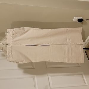 Gap women's khaki wide leg pants Size 6